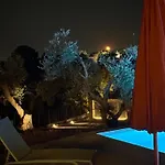 Trullo Qui Si Sana * Cisternino